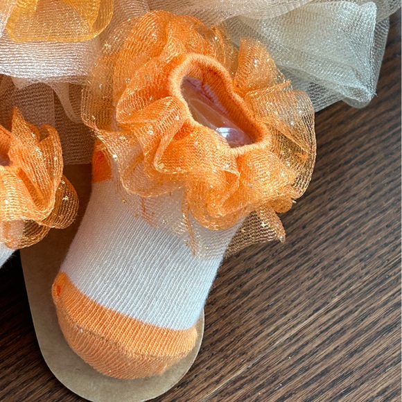 Elly & Emmy First Halloween Photo Op 3 Piece Set Orange Tutu - Picture 13 of 13